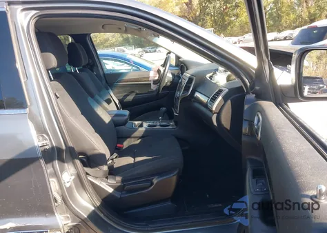 2013 Jeep Grand Cherokee Laredo z USA, uszkodzony, nr VIN 1C4RJFAG4DC602892